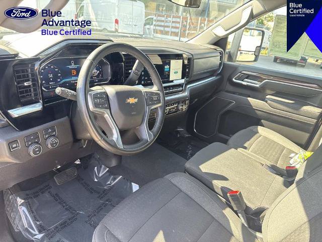 Used 2025 Chevrolet Silverado 2500 LT w/ Convenience Package AWD/4WD image 15