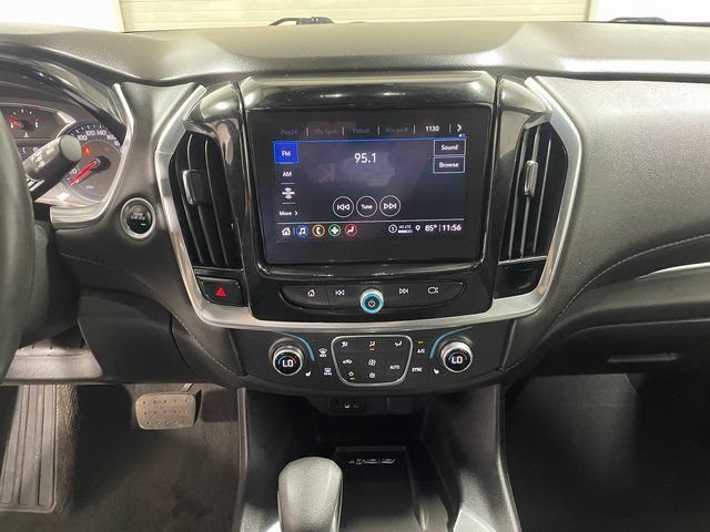 Used 2023 Chevrolet Traverse LT AWD/4WD image 16