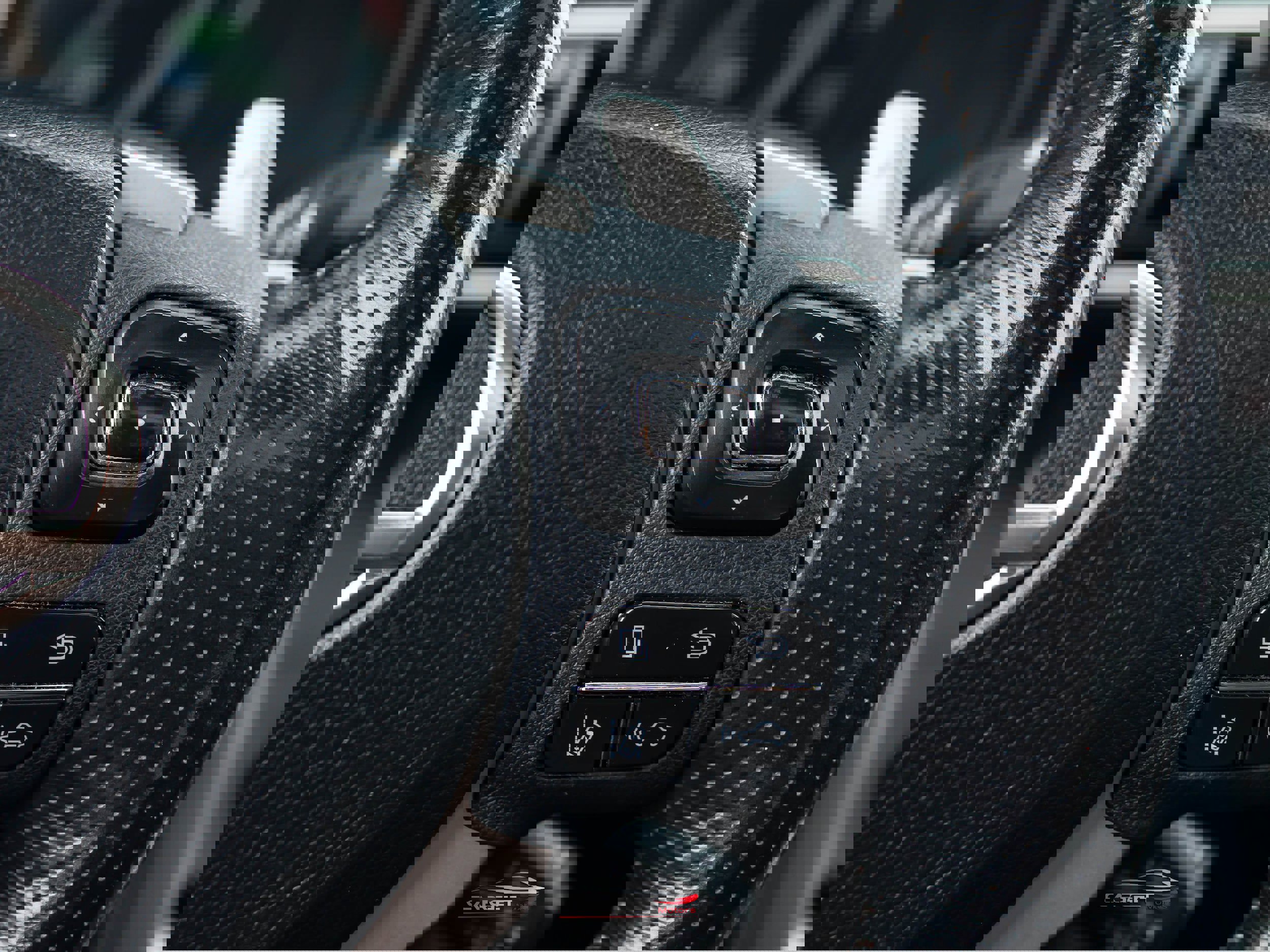 Used 2019 Lexus IS 300 F Sport w/ F Sport Package image 24