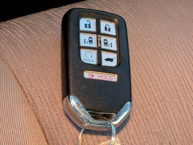 Used 2020 Honda Odyssey EX image 29