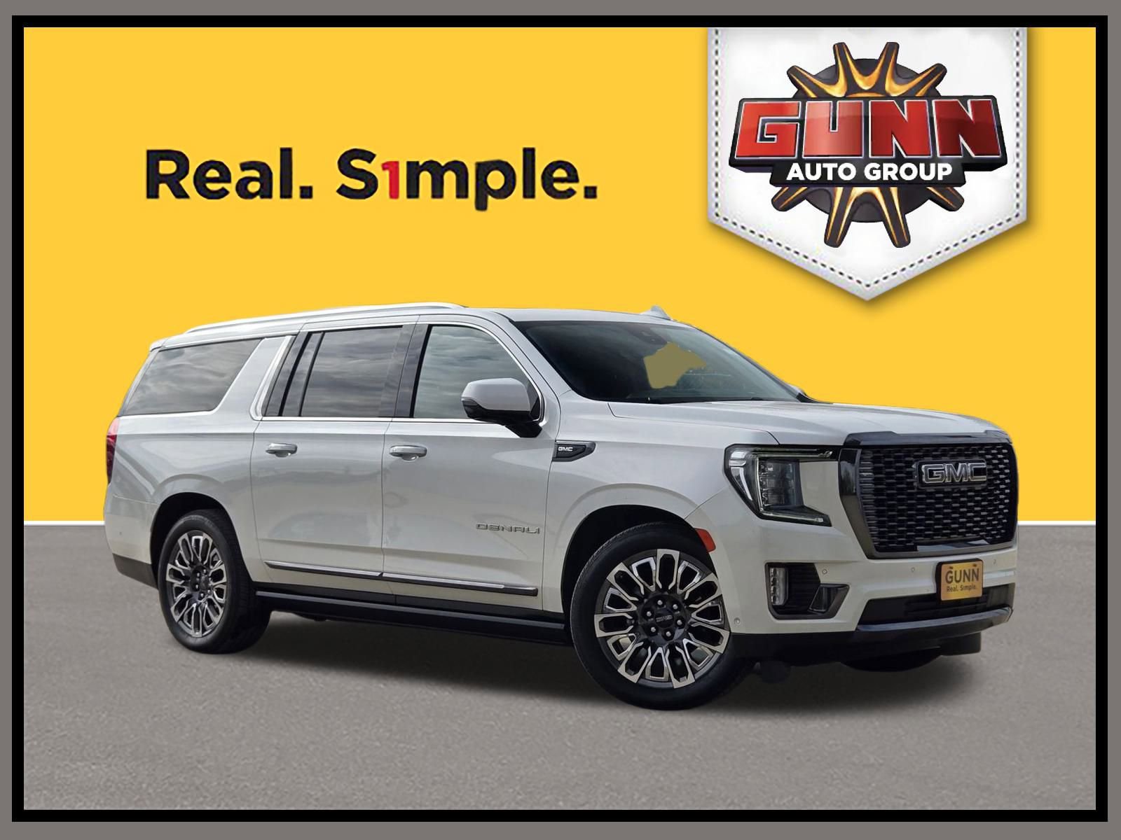 Used 2023 GMC Yukon XL Denali Ultimate image 1