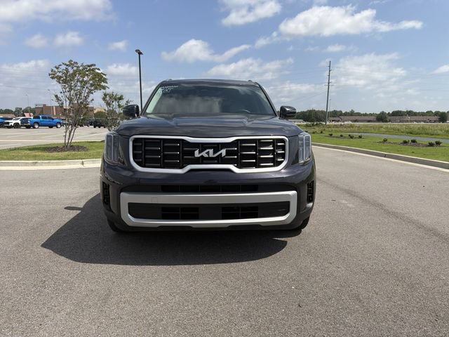 Used 2025 Kia Telluride S FWD image 8