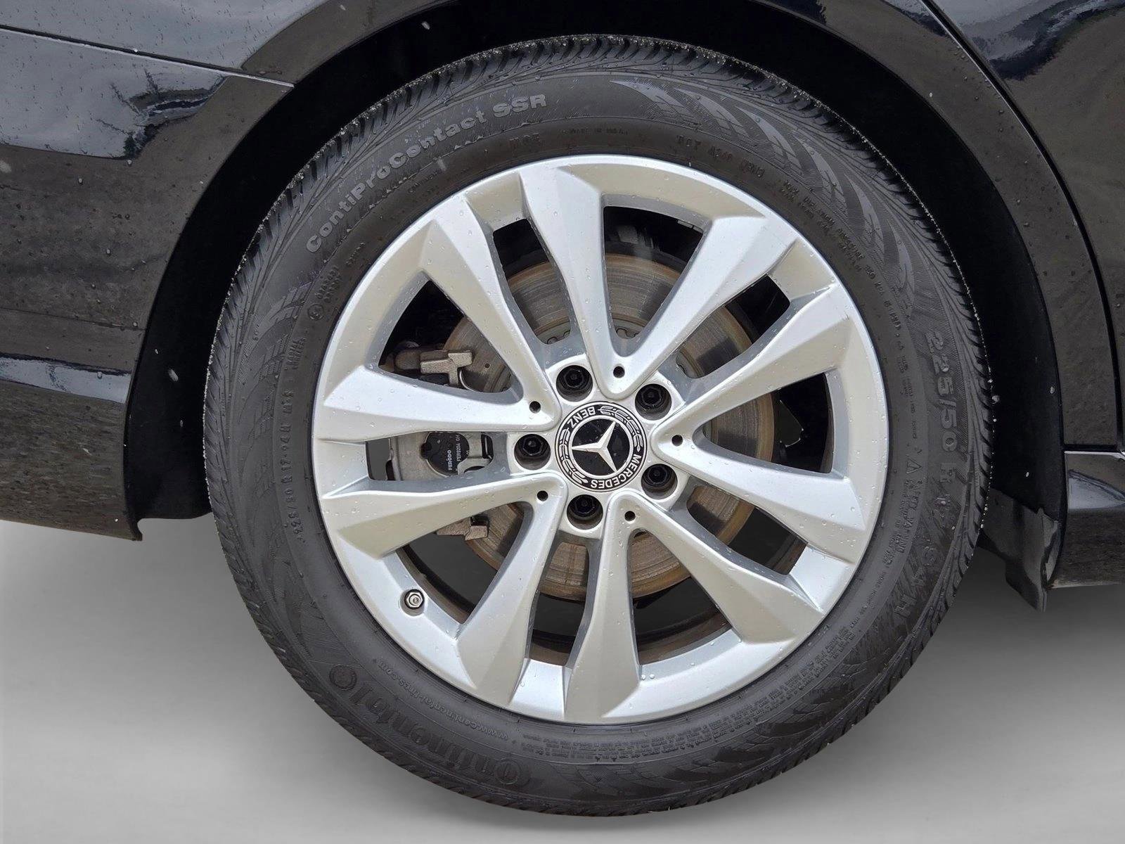 Used 2019 Mercedes-Benz C 300 Sedan image 25