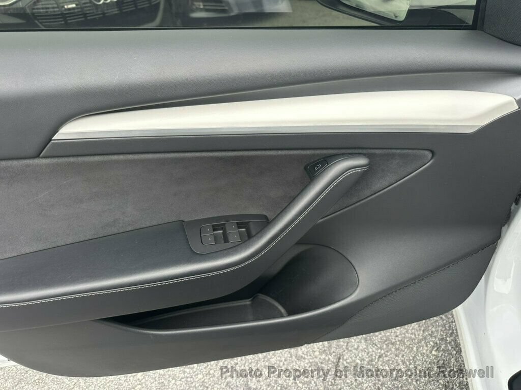 Used 2022 Tesla Model 3 Performance AWD/4WD image 10