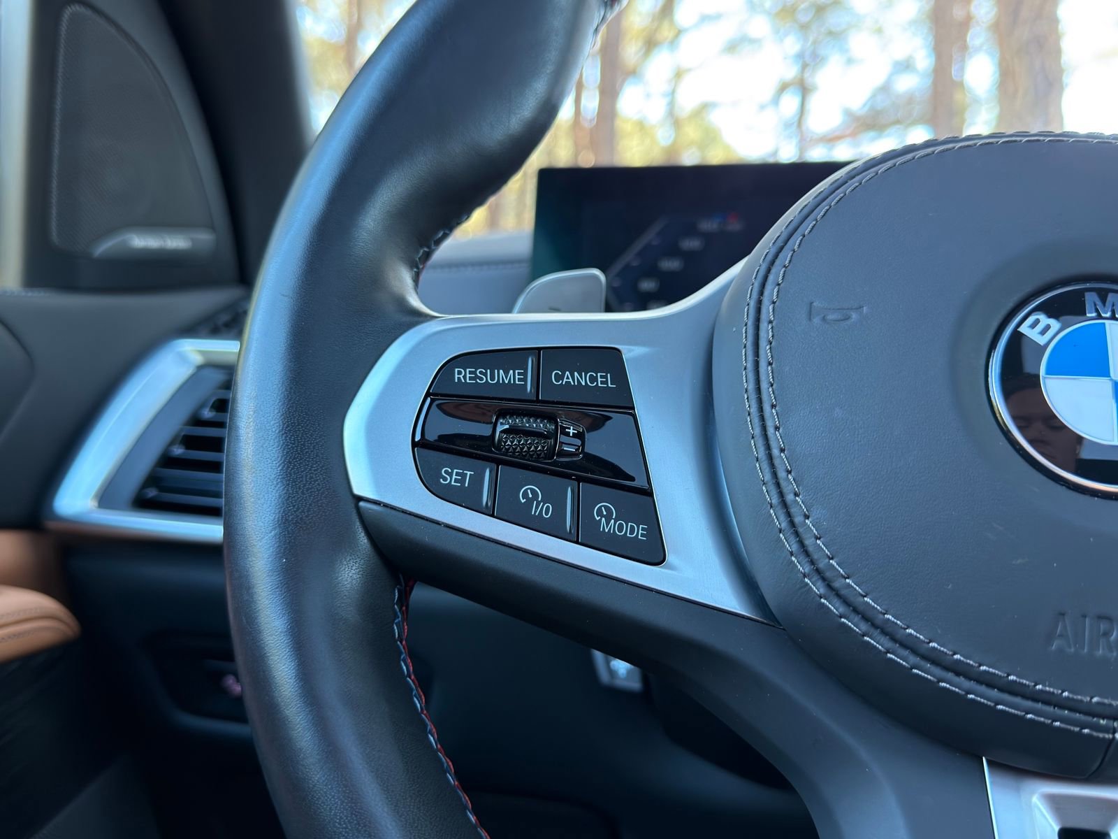 Certified 2025 BMW X5 M60i image 25