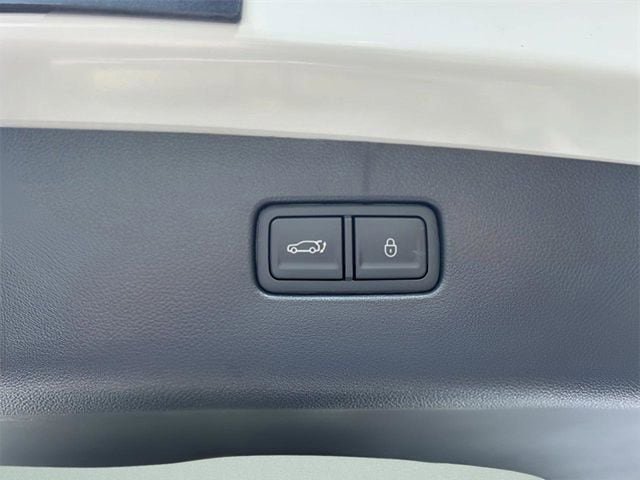 New 2026 Genesis GV70 2.5T Select AWD/4WD image 18