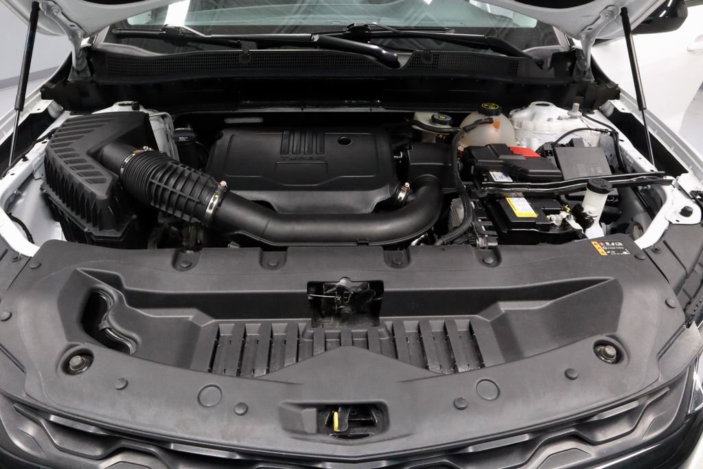 Used 2024 Chevrolet Blazer LT w/ Convenience Package FWD image 18