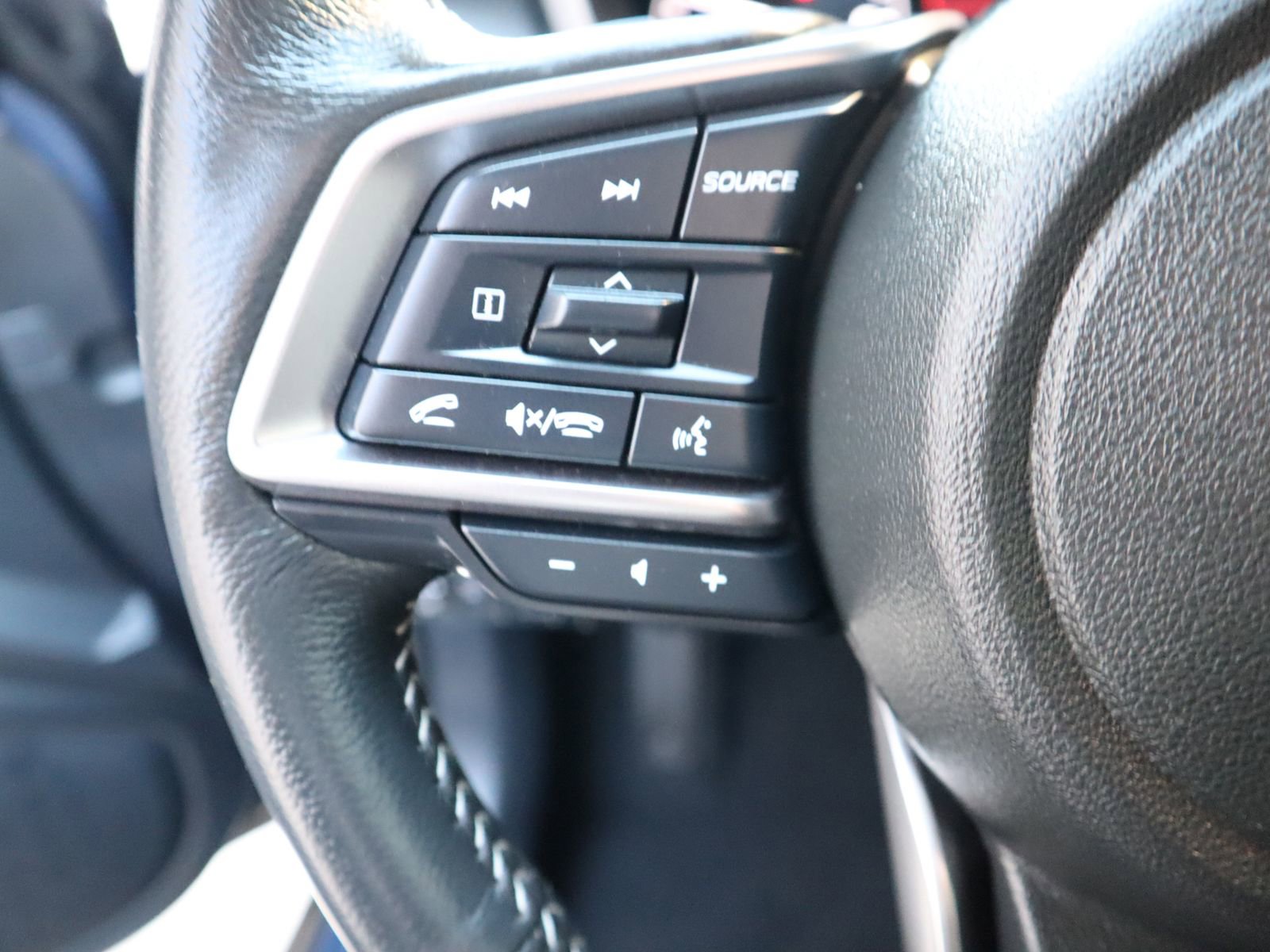 Used 2024 Subaru Outback Limited image 35