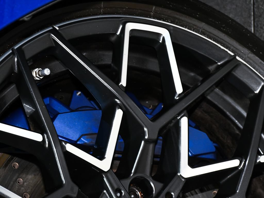 Used 2024 BMW M8 Competition AWD/4WD image 95