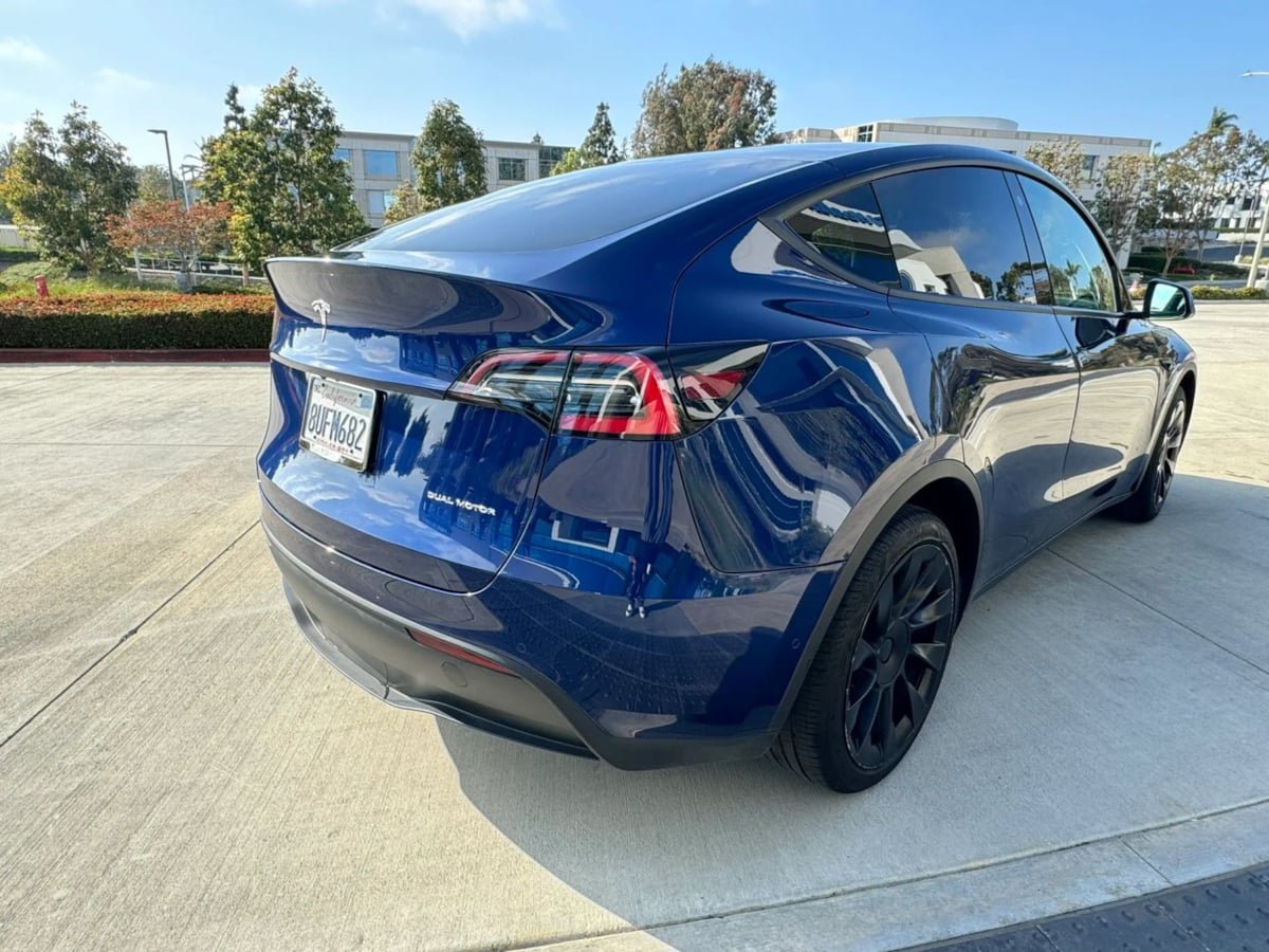Used 2023 Tesla Model Y Long Range AWD/4WD image 7
