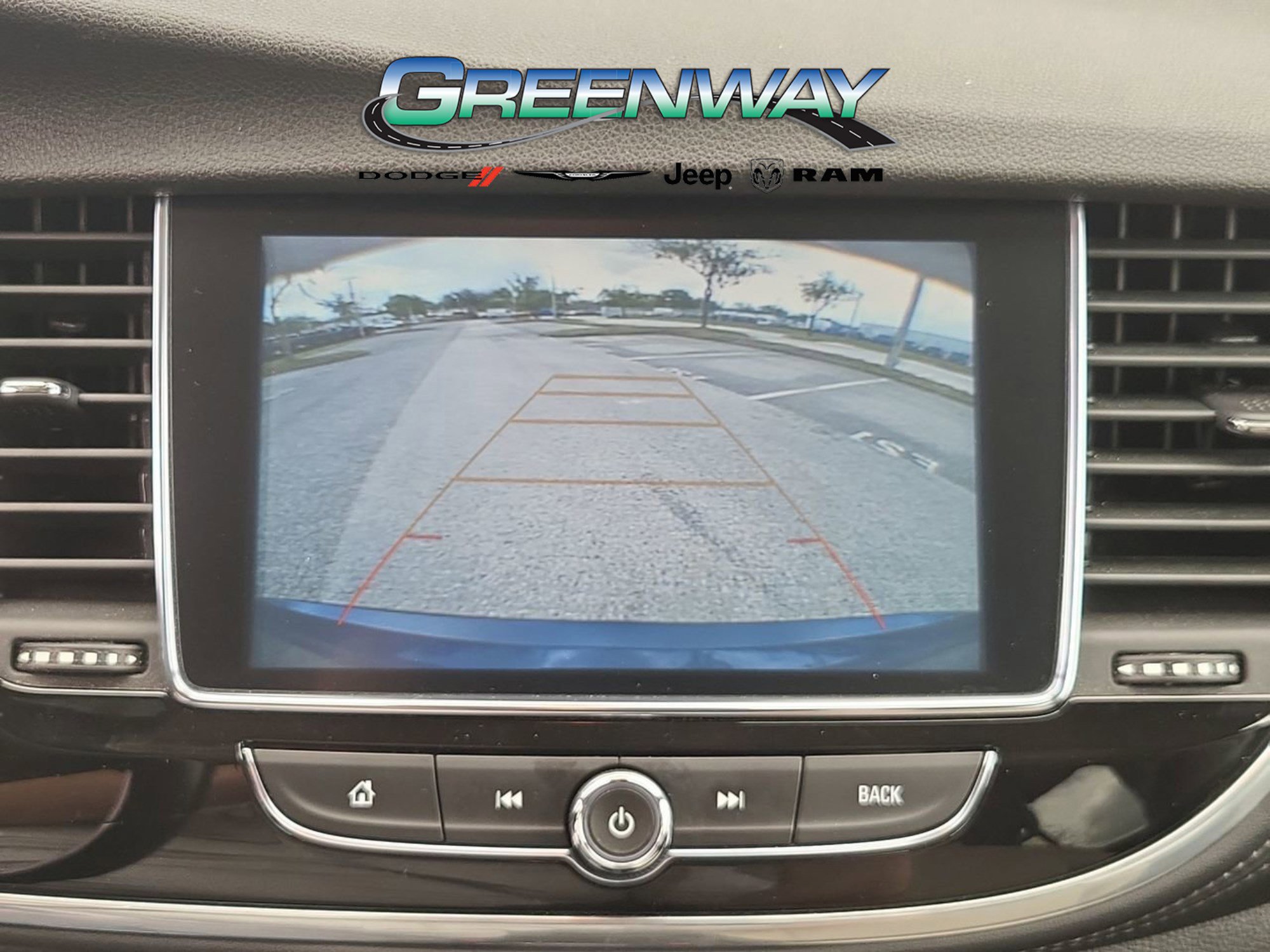 Used 2020 Buick Encore Preferred w/ Safety Package image 18