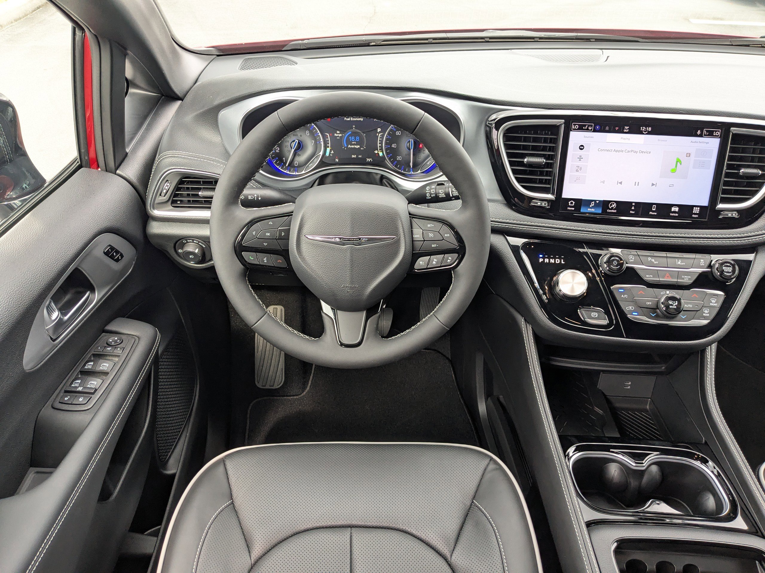 New 2026 Chrysler Pacifica Limited w/ S Appearance Package image 15