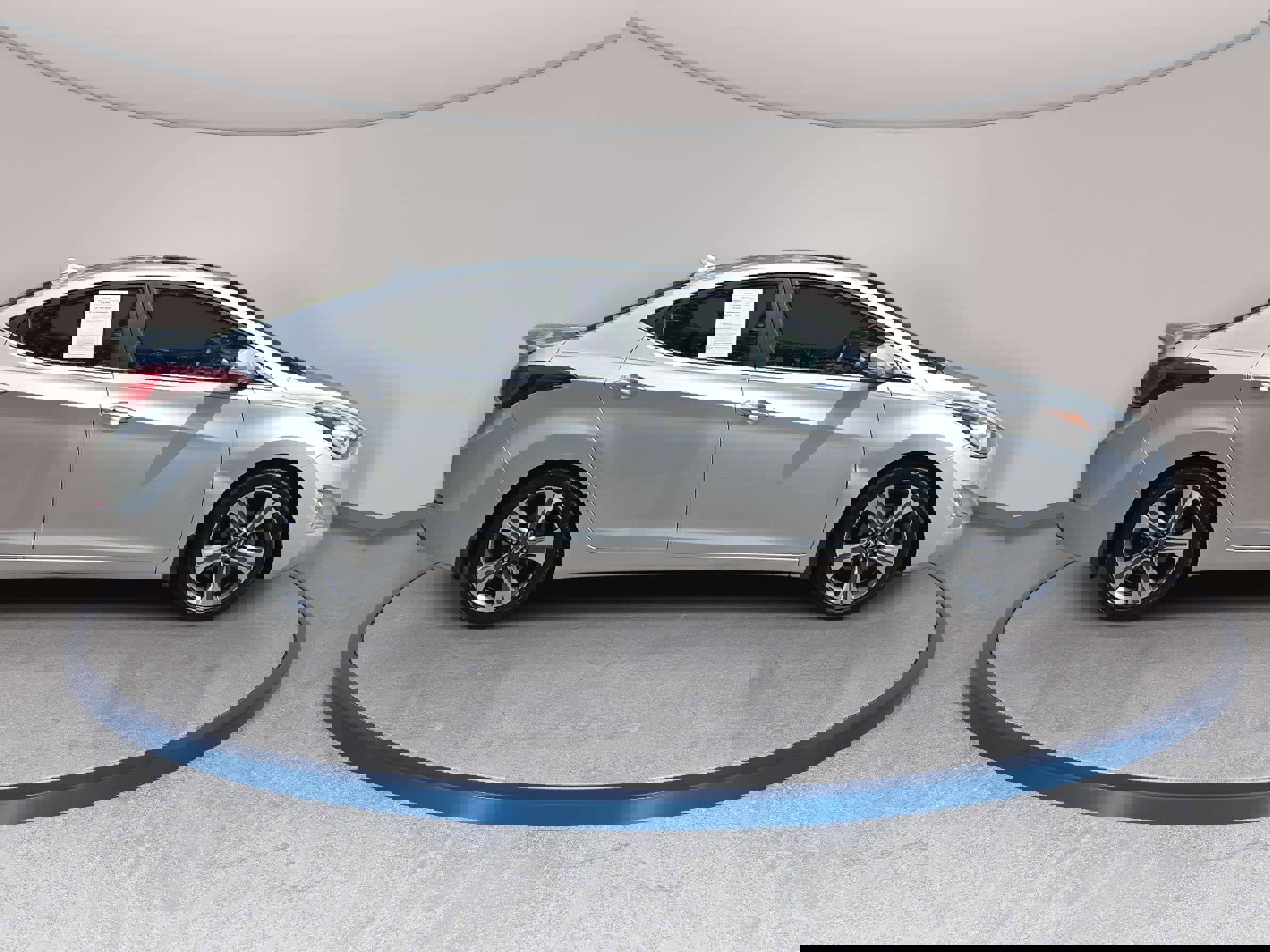 Used 2015 Hyundai Elantra Sport FWD image 4