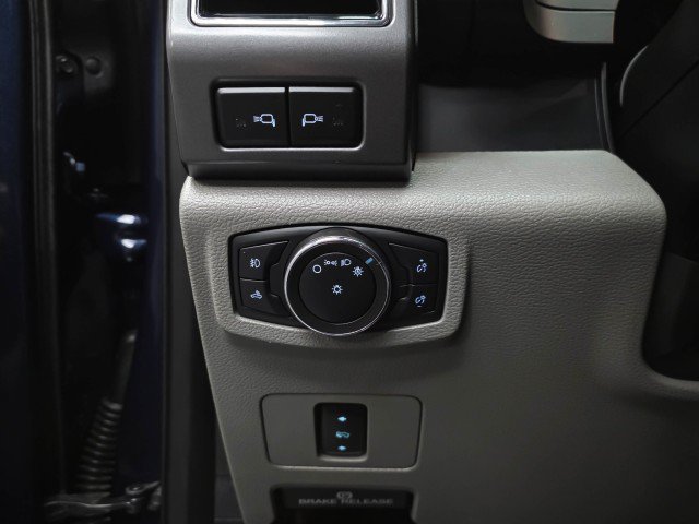 Used 2020 Ford F250 XLT w/ XLT Premium Package AWD/4WD image 30