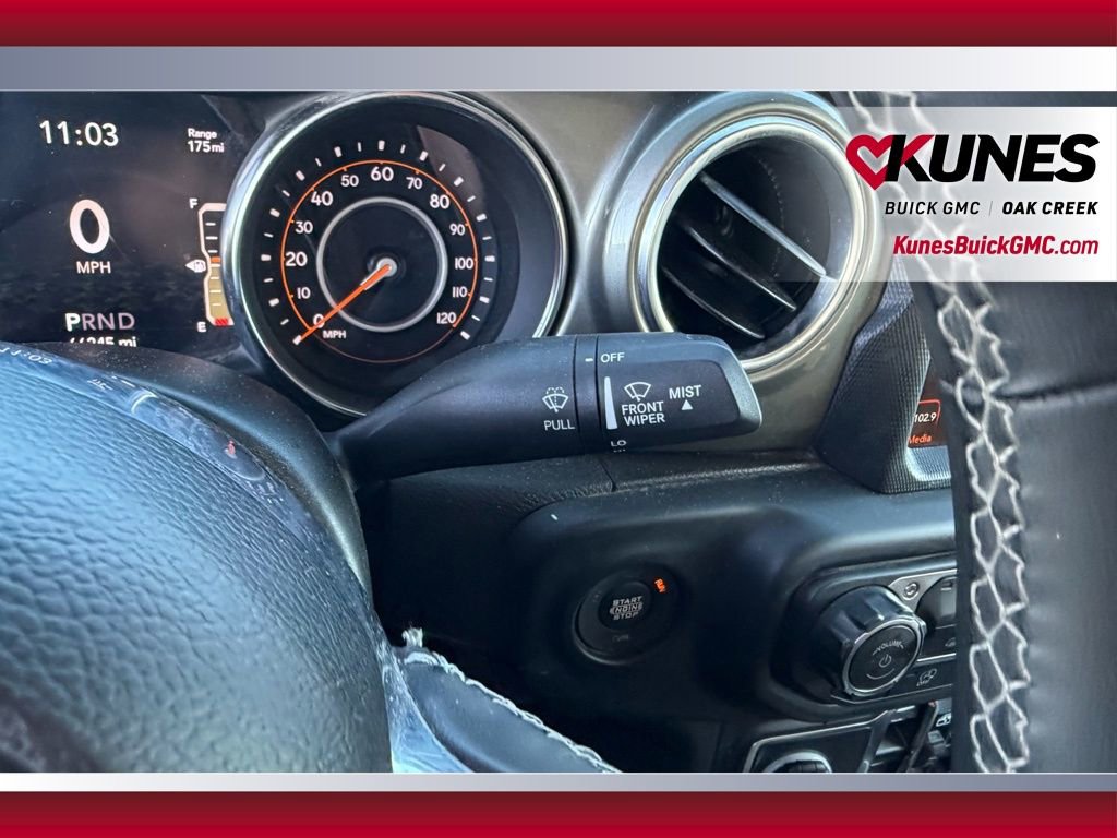 Used 2023 Jeep Gladiator Overland image 11