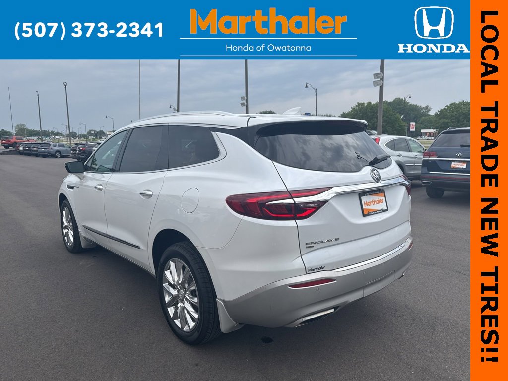 Used 2021 Buick Enclave Premium w/ Surround and Sites Package image 3