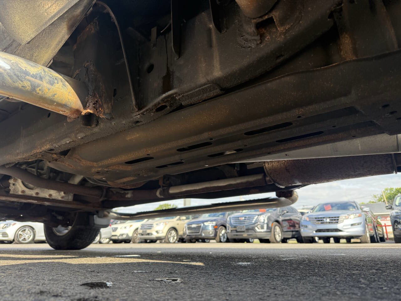 Used 2006 Nissan Titan SE image 25