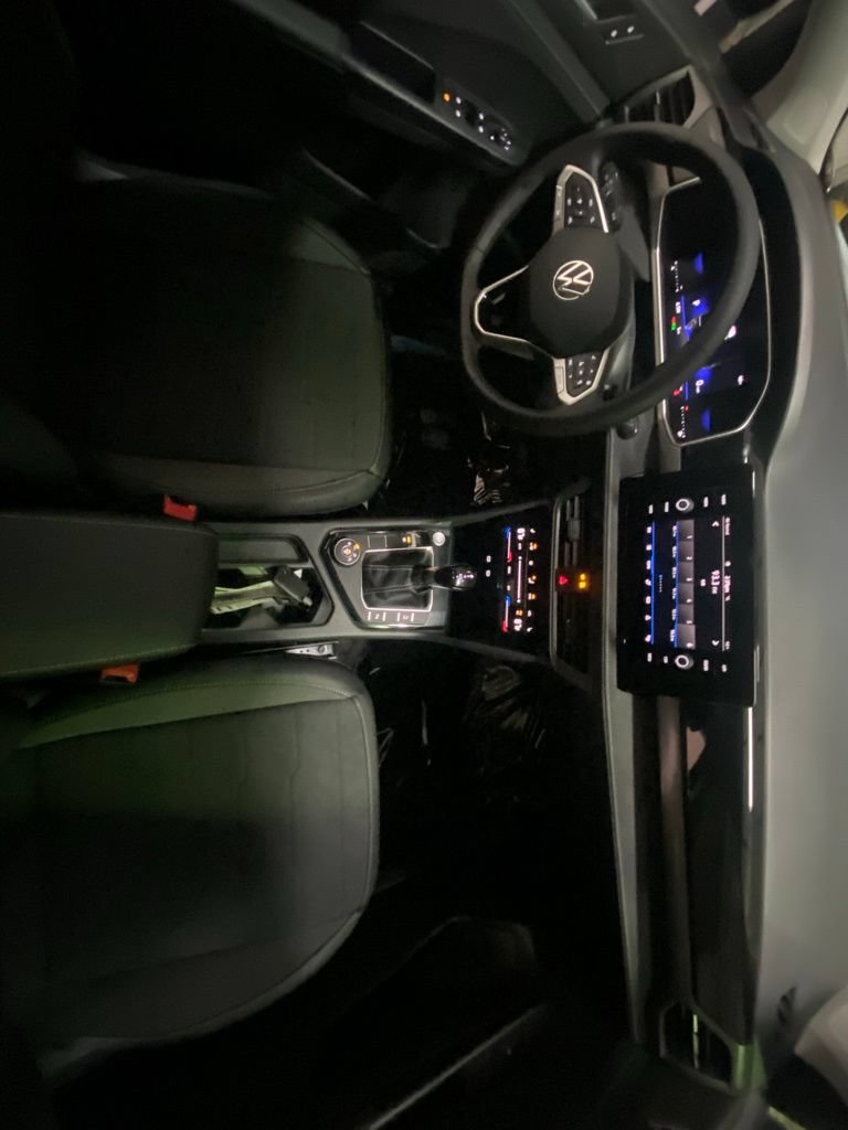 New 2026 Volkswagen Taos SE AWD/4WD image 10