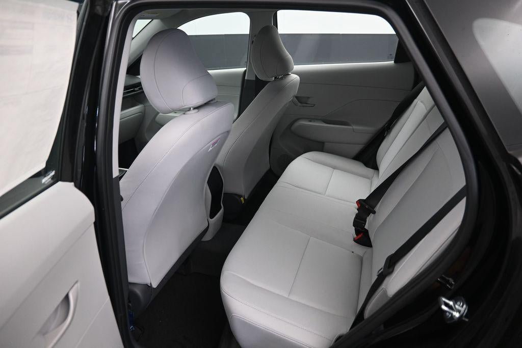 New 2027 Hyundai Kona SE FWD image 10