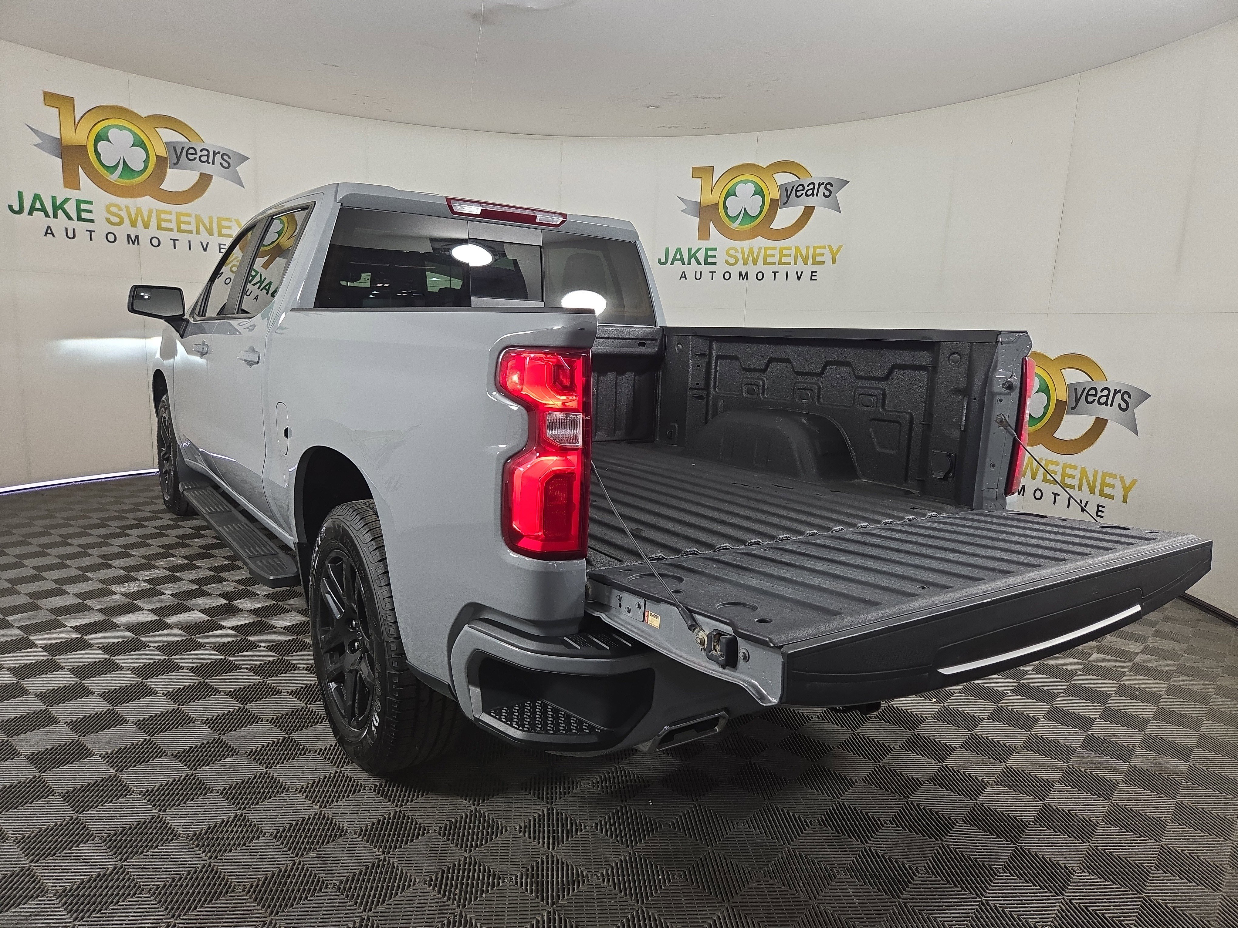 Certified 2024 Chevrolet Silverado 1500 RST w/ Convenience Package II AWD/4WD image 32