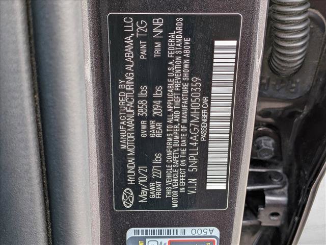 Used 2021 Hyundai Elantra SE image 25