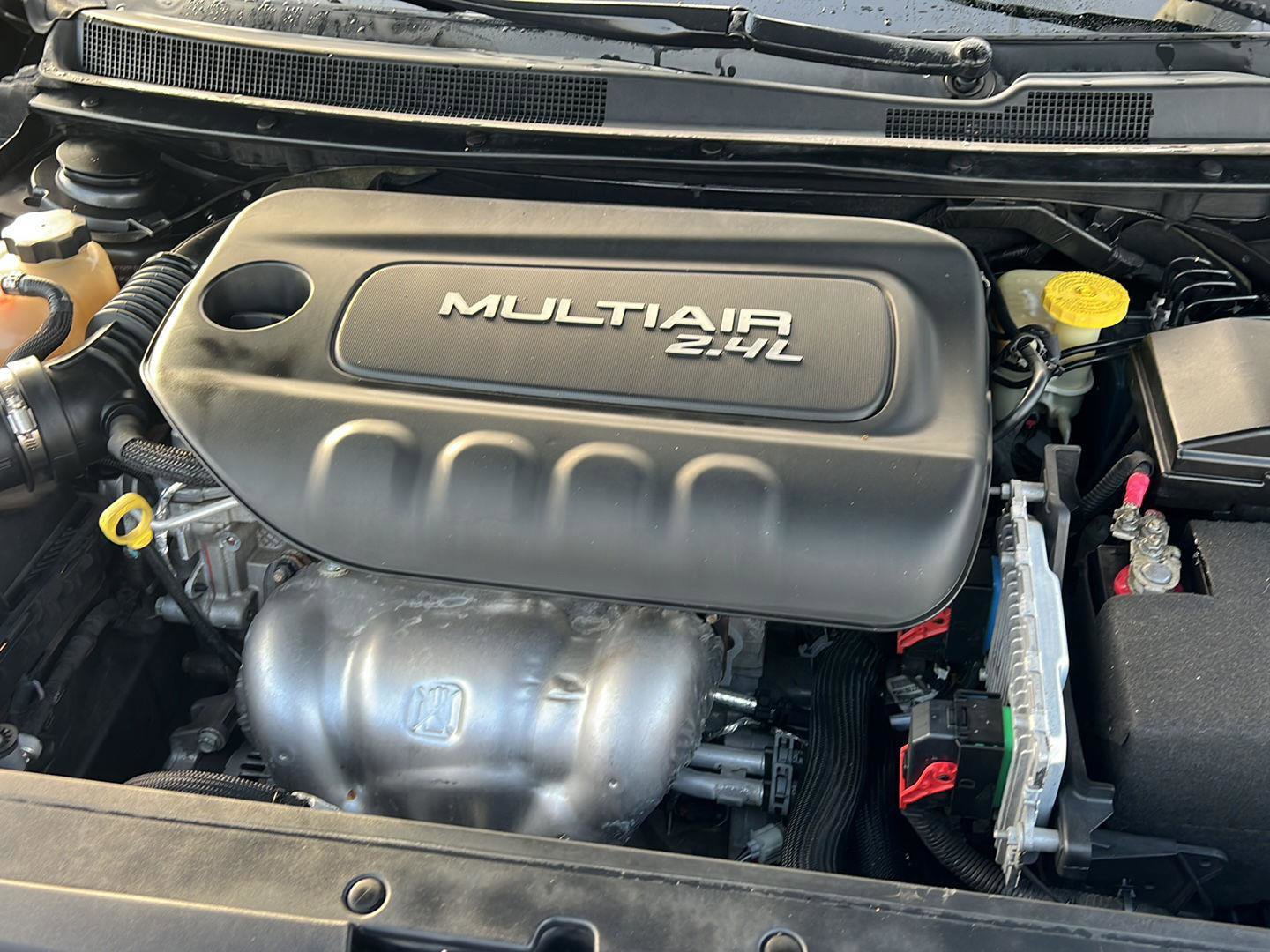 Used 2016 Chrysler 200 Limited image 33