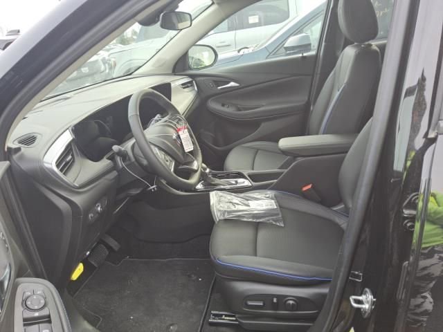 Used 2025 Buick Encore GX Sport Touring w/ Experience Buick Package AWD/4WD image 5