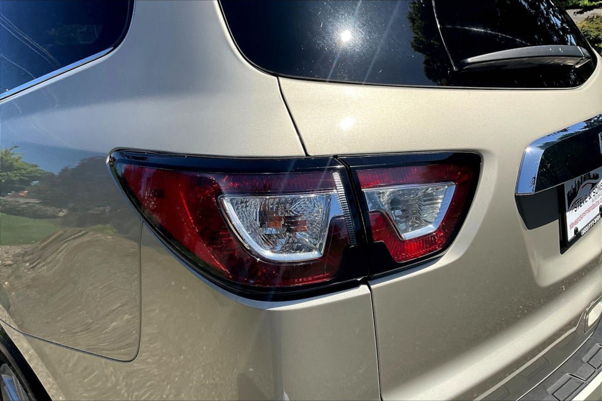 Used 2013 Chevrolet Traverse LT w/ All-Star Edition AWD/4WD image 22