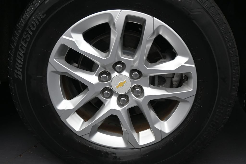 Used 2020 Chevrolet Traverse LS FWD image 10