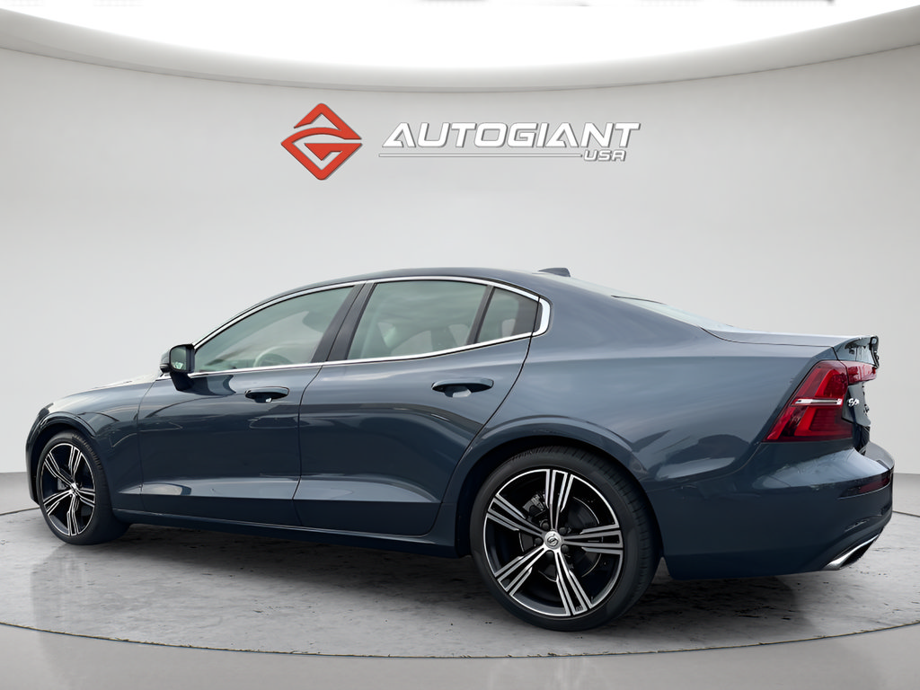 Used 2021 Volvo S60 T5 Inscription FWD image 4