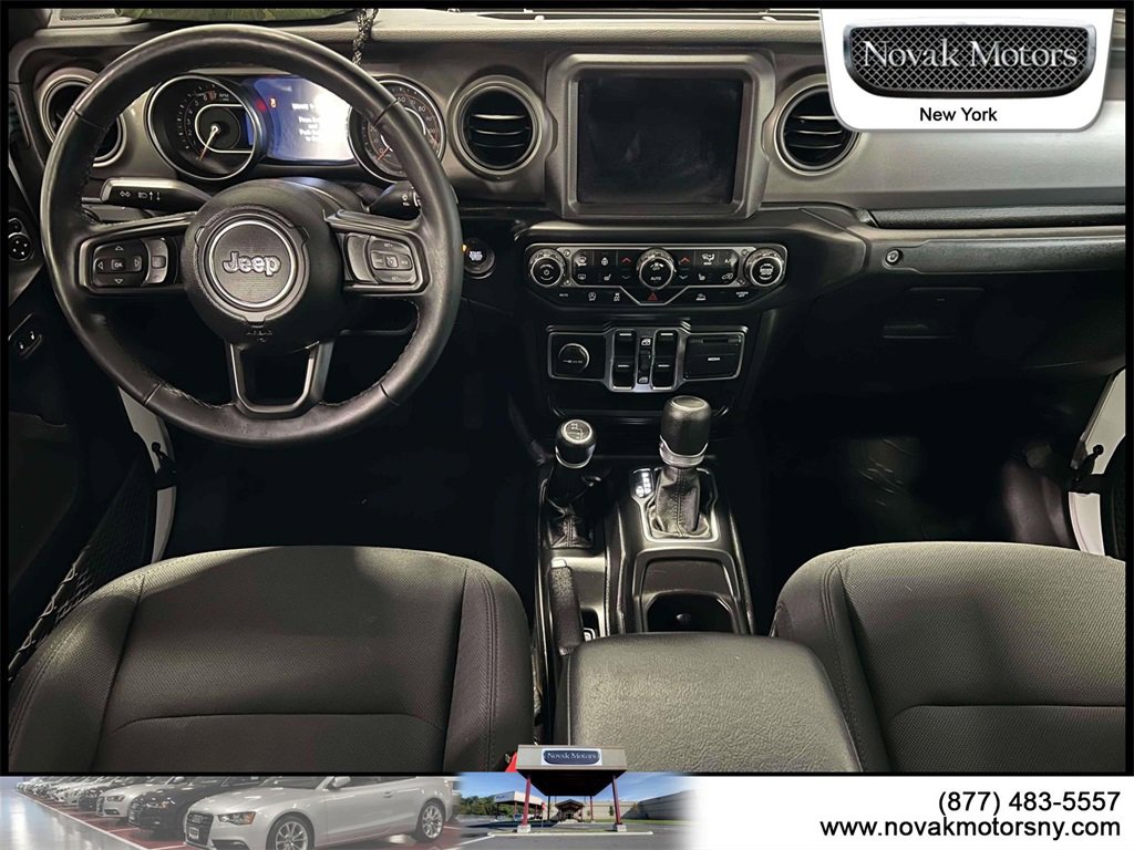 Used 2021 Jeep Gladiator Willys image 14