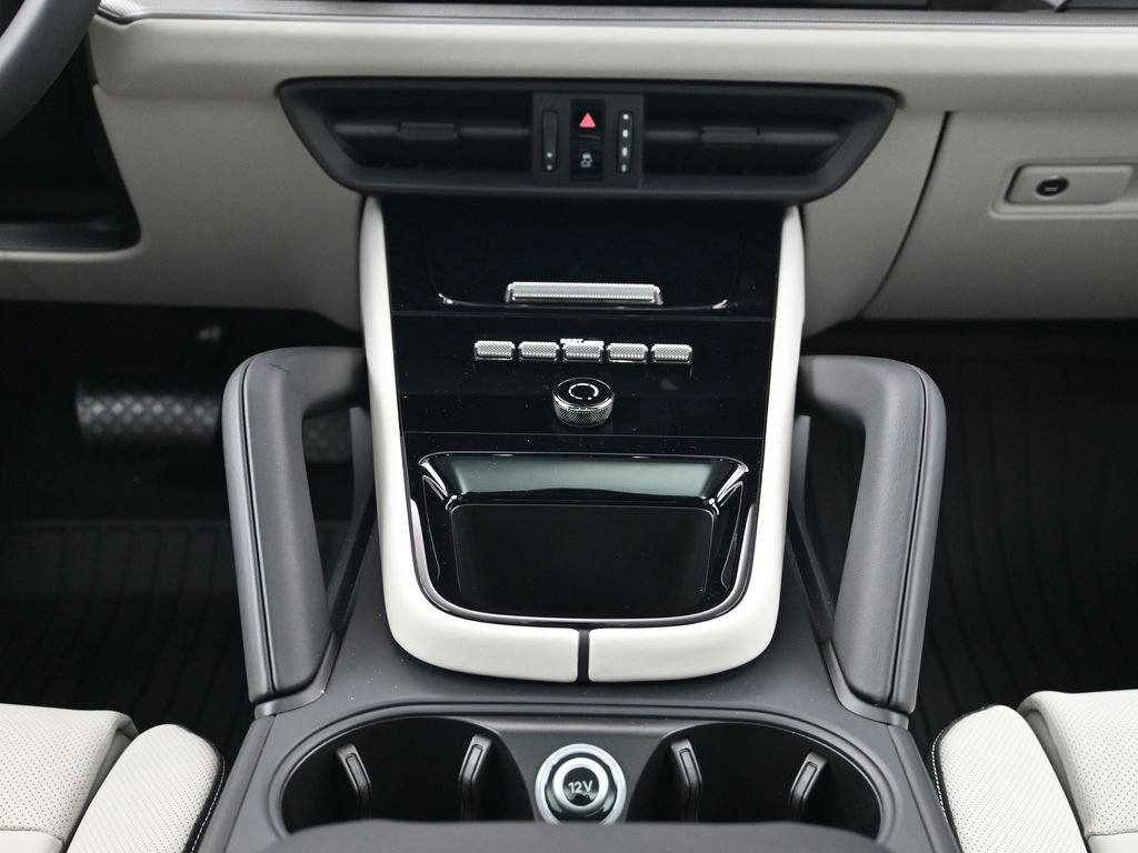 New 2026 Porsche Cayenne Coupe image 10