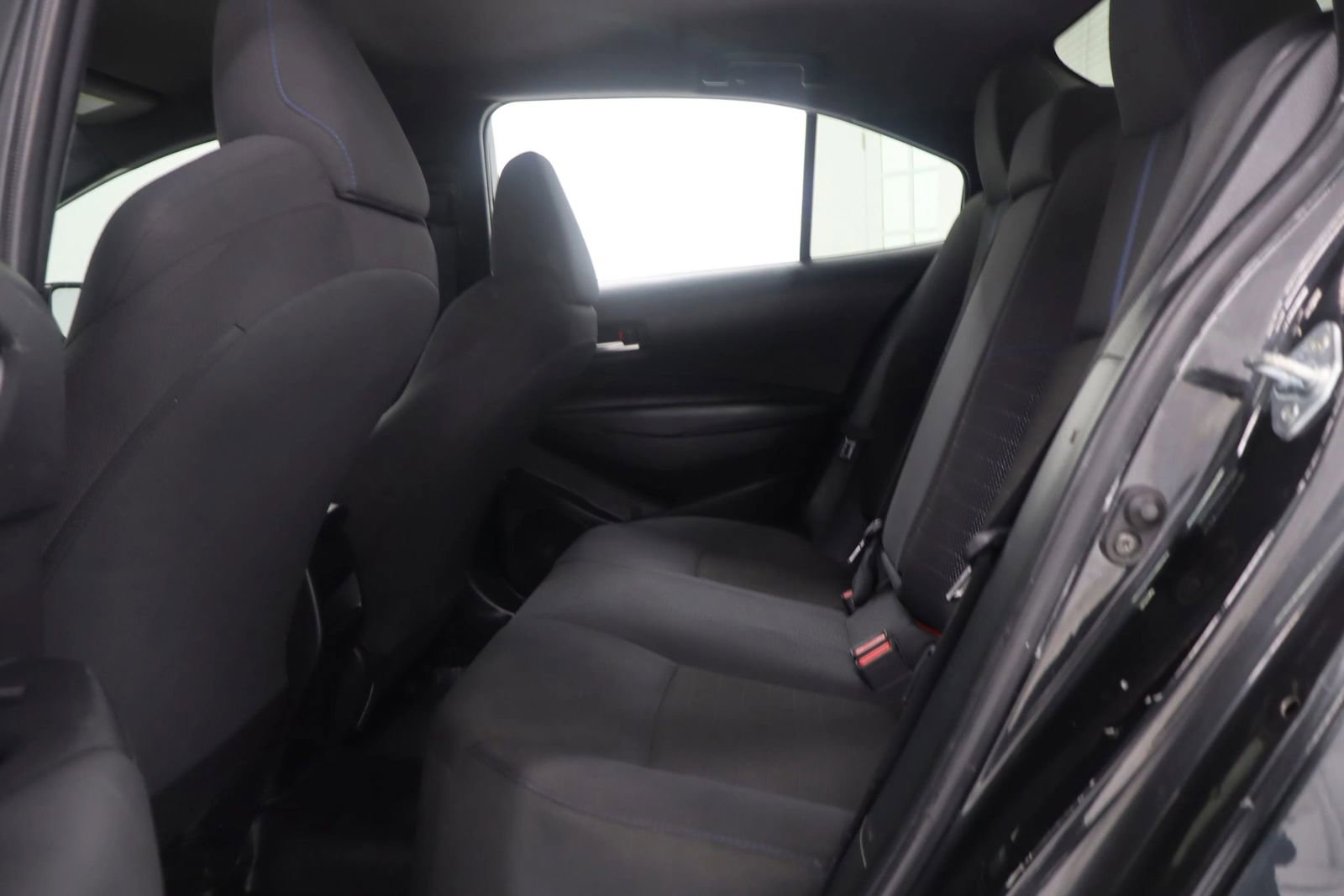 Used 2022 Toyota Corolla SE image 25