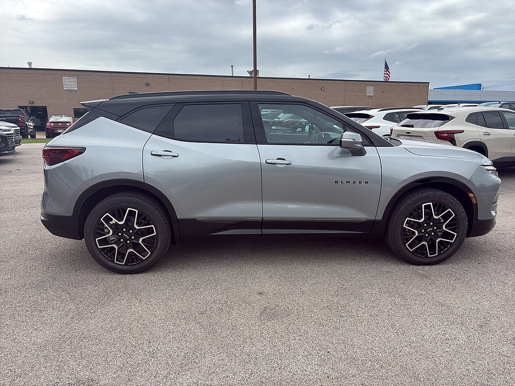 New 2026 Chevrolet Blazer RS w/ Driver Confidence II Package AWD/4WD image 6