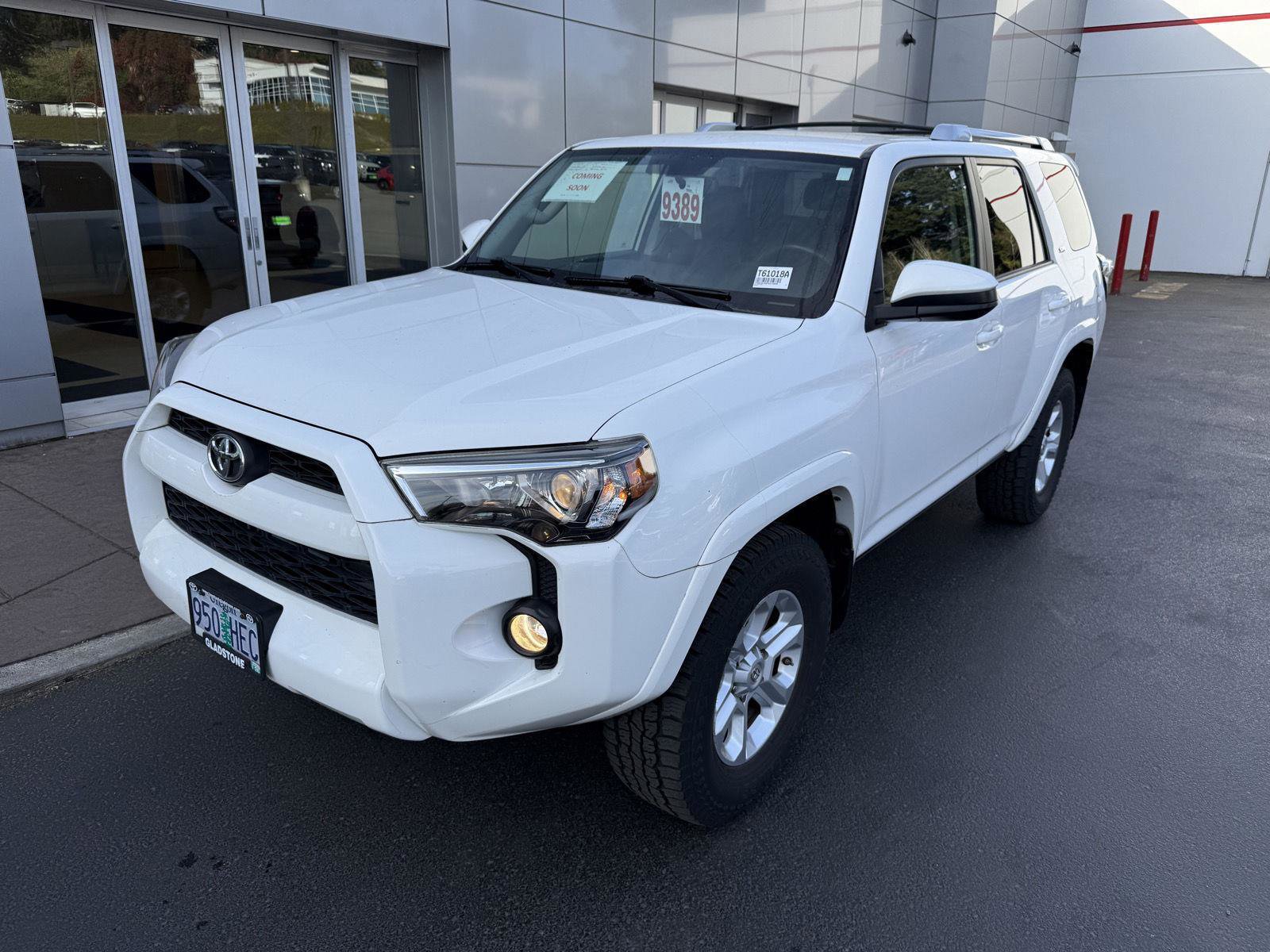 Used 2015 Toyota 4Runner SR5 image 1