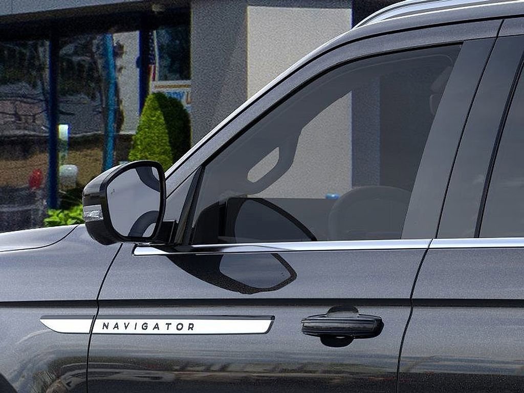 New 2025 Lincoln Navigator Reserve image 20