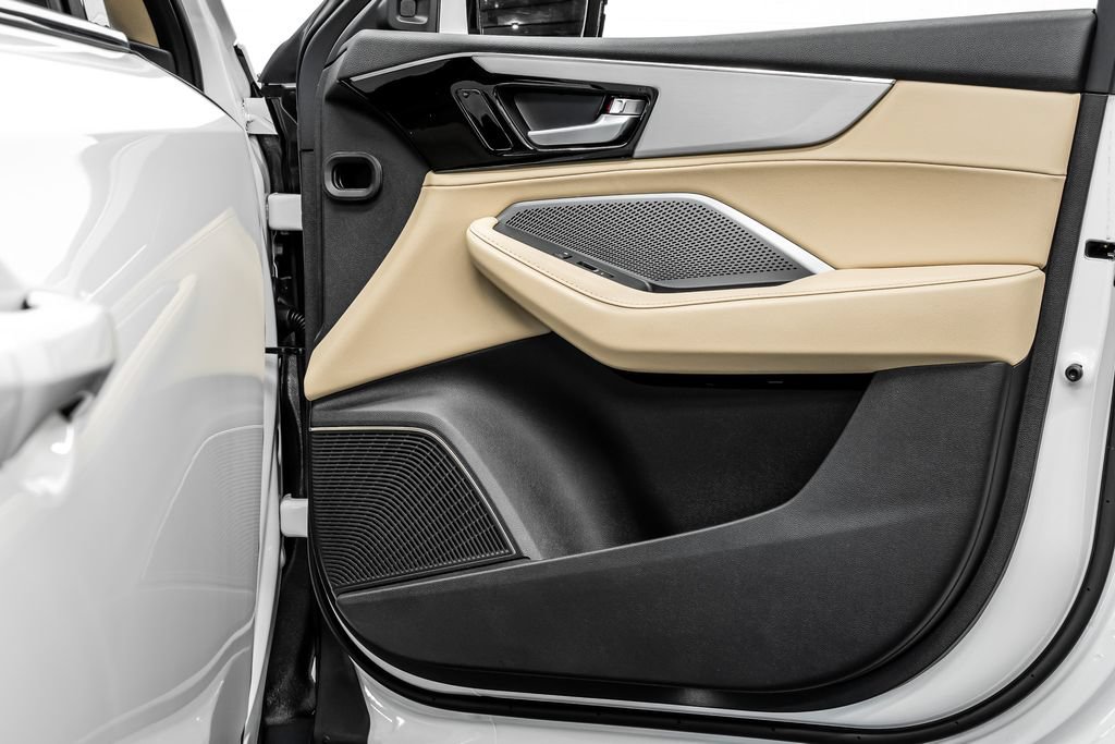 New 2026 Acura MDX SH-AWD image 21