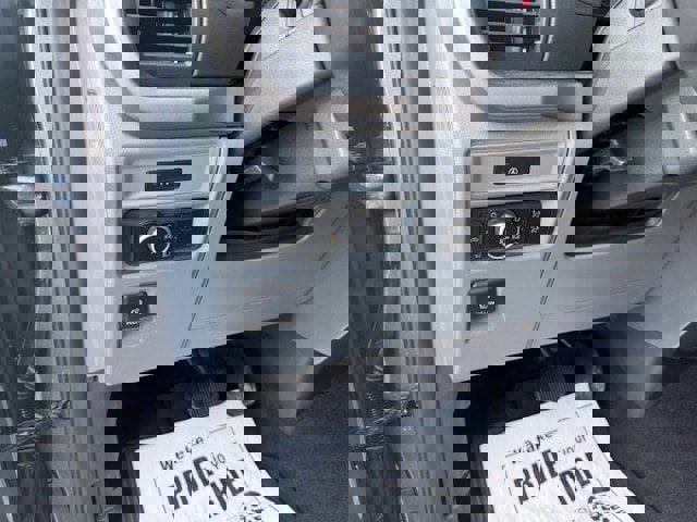 Used 2025 Ford F150 XLT w/ Equipment Group 301A Standard image 14