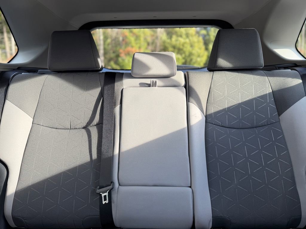 New 2025 Toyota RAV4 XLE w/ Convenience Package image 30