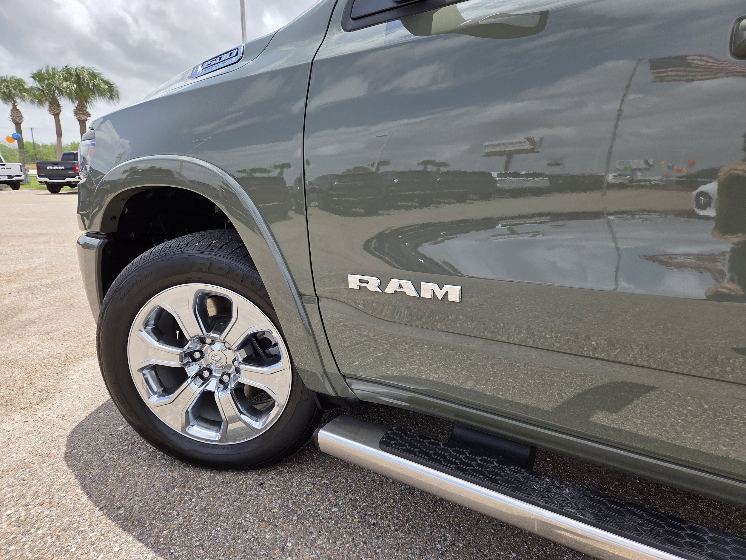 New 2026 RAM 1500 Lone Star AWD/4WD image 12