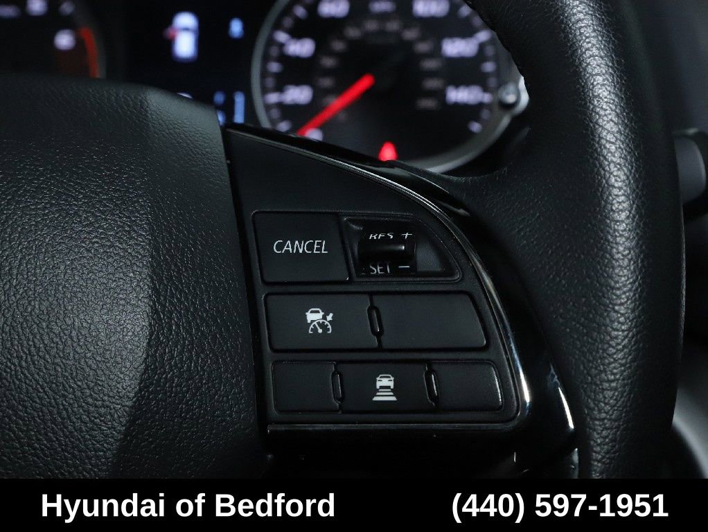 Used 2025 Mitsubishi Eclipse Cross AWD image 23