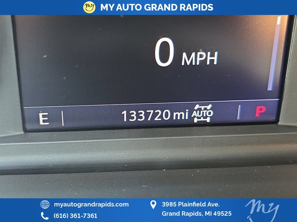 Used 2021 Chevrolet Tahoe LT AWD/4WD image 18