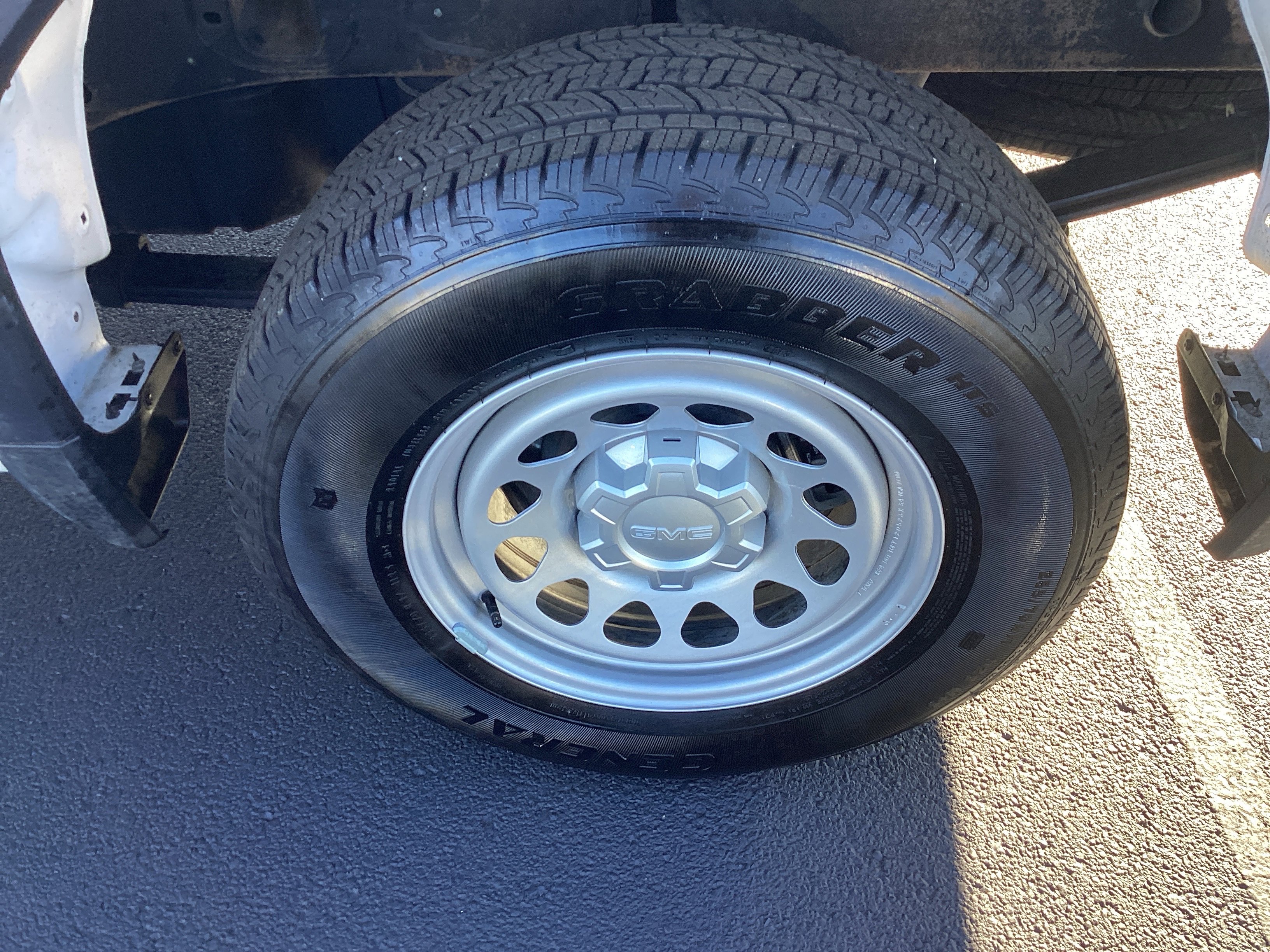 Used 2024 GMC Sierra 1500 Pro image 11