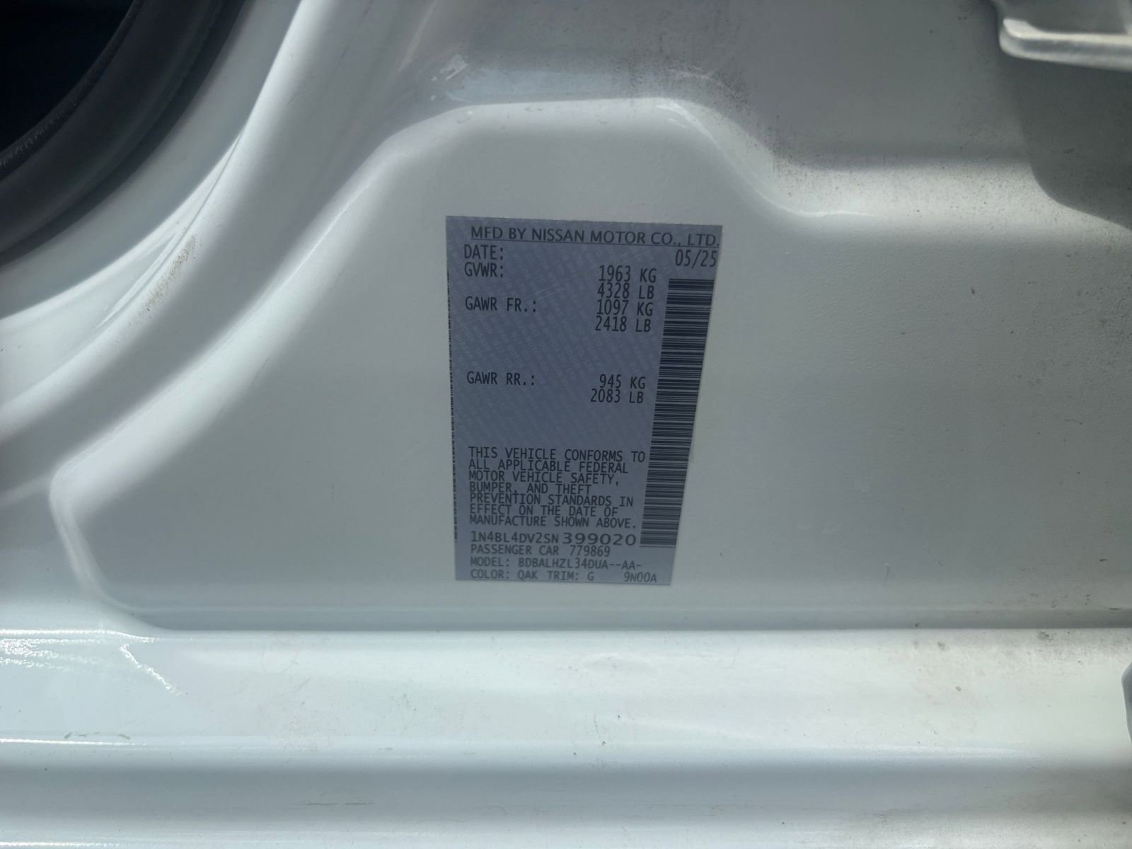 Used 2025 Nissan Altima 2.5 SV FWD image 28