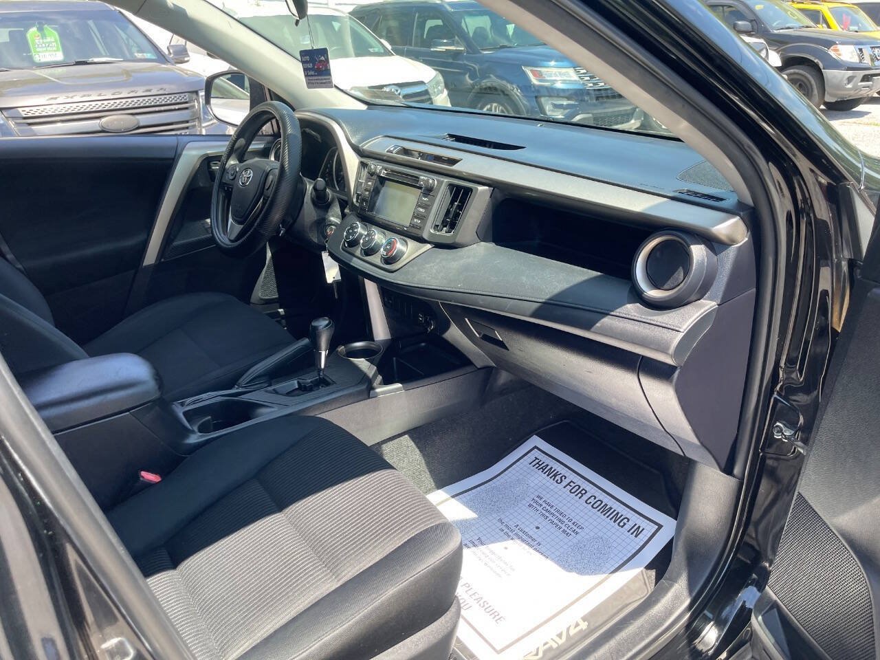 Used 2015 Toyota RAV4 LE AWD/4WD image 28