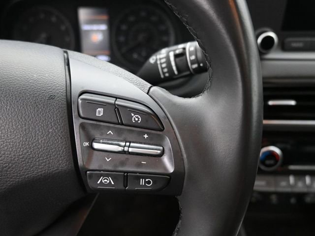 Used 2022 Hyundai Kona SEL w/ Convenience Package image 18