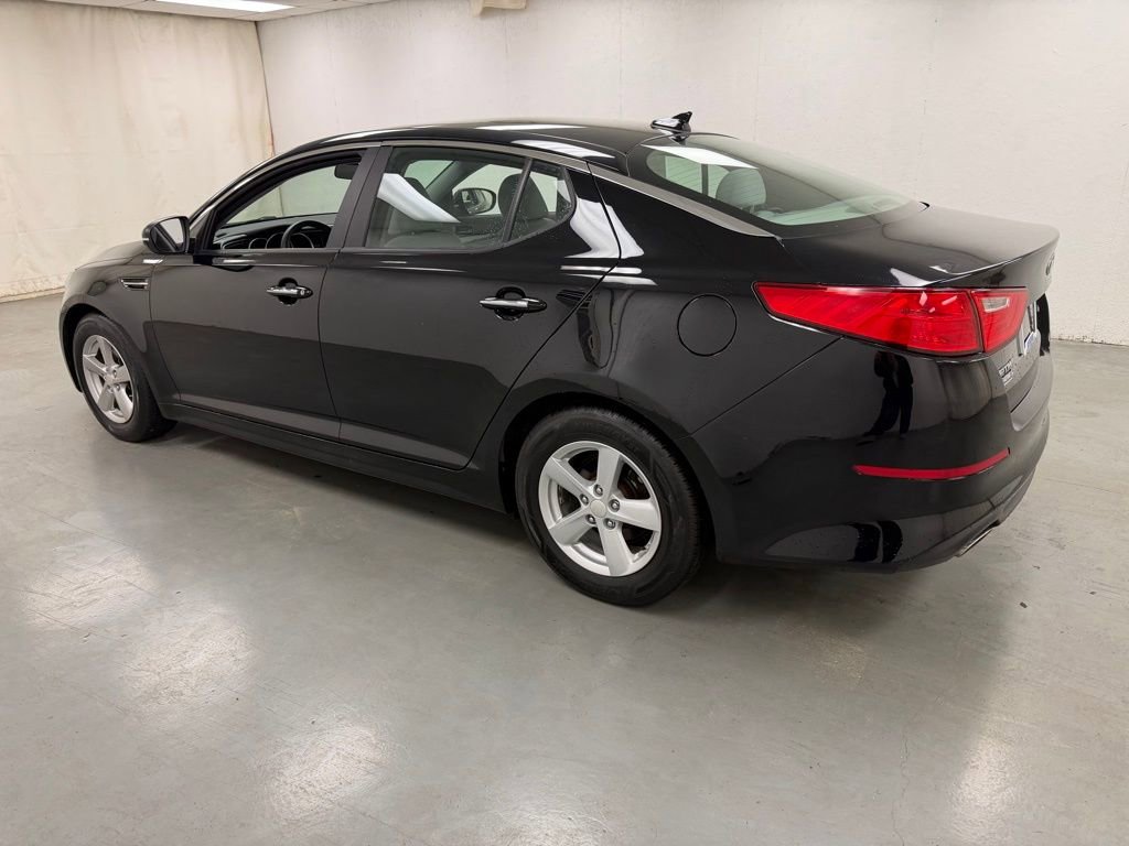 Used 2015 Kia Optima LX FWD image 3