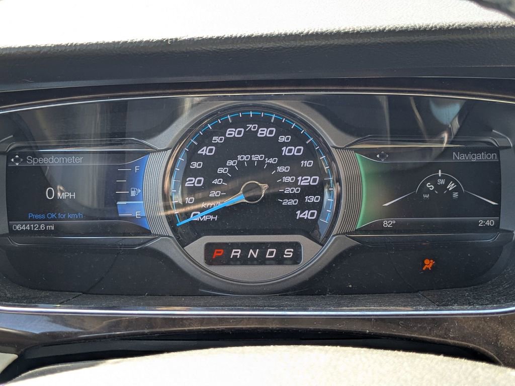 Used 2017 Ford Taurus Limited image 11