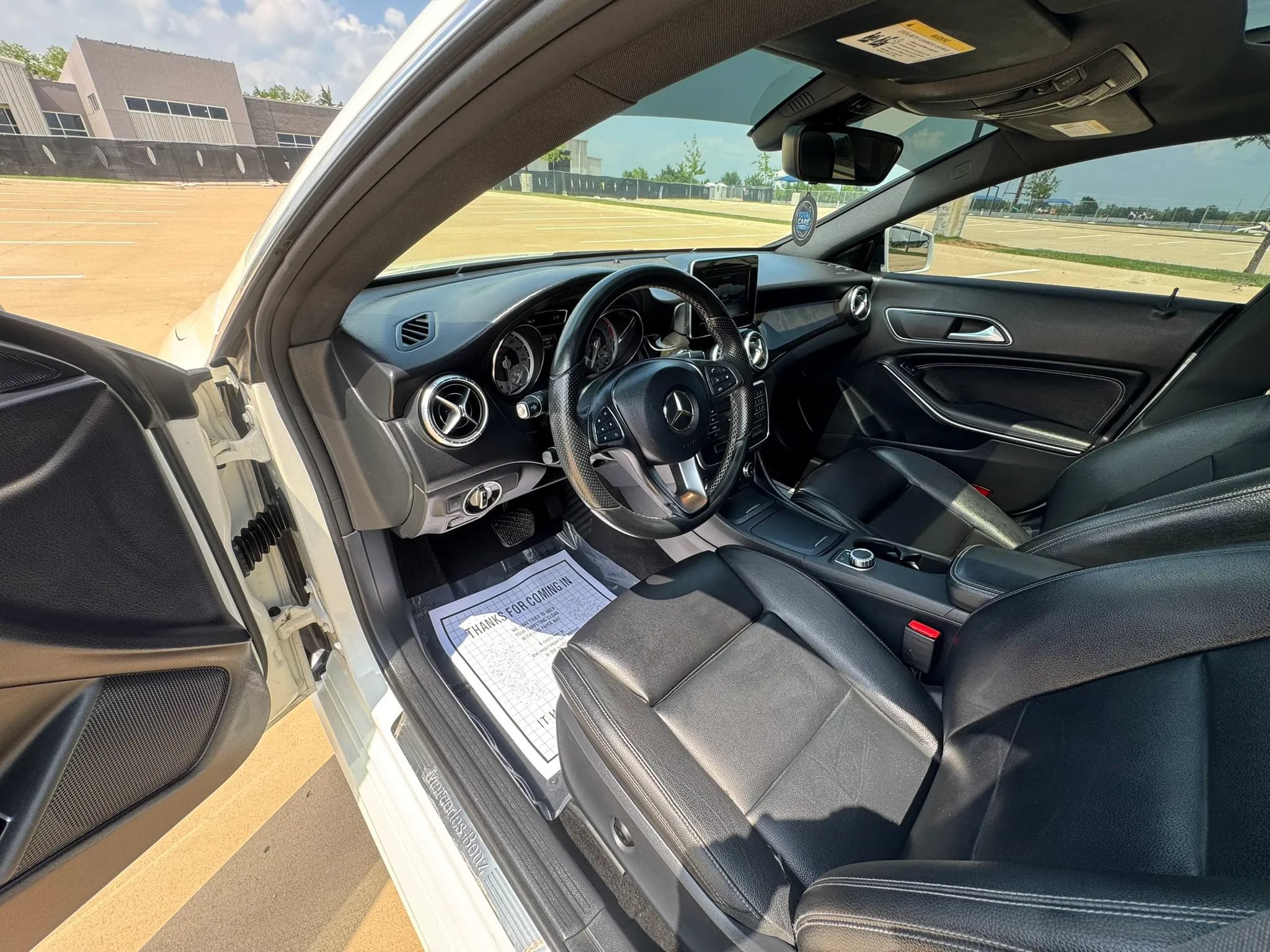 Used 2016 Mercedes-Benz CLA 250 image 22