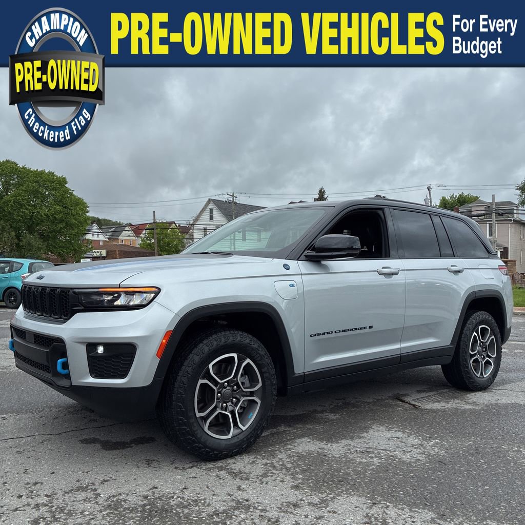 Used 2022 Jeep Grand Cherokee Trailhawk w/ Luxury Tech Group III